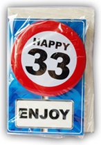 Happy age kaart 33 jaar (wenskaart met button)