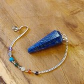 Pendel met Lapis Lazuli en een ketting met 7 kleine chakra's edelstenen - nr. 33 - incl. gratis saristof buideltje - Pendelen - spiritueel