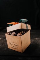 Chocolade cadeau - Doosje Belgische pralines "Proficiat met je communie" 1 kg - Ambachtelijk vervaardigde bonbons - Chocolade geschenkset