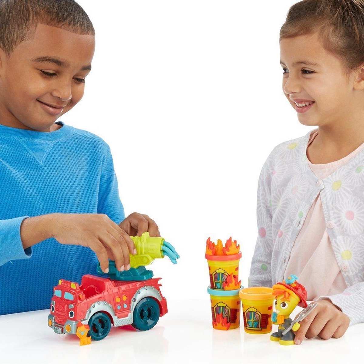 Play-Doh Wheels Brandweerwagen aanbieding bij Intertoys