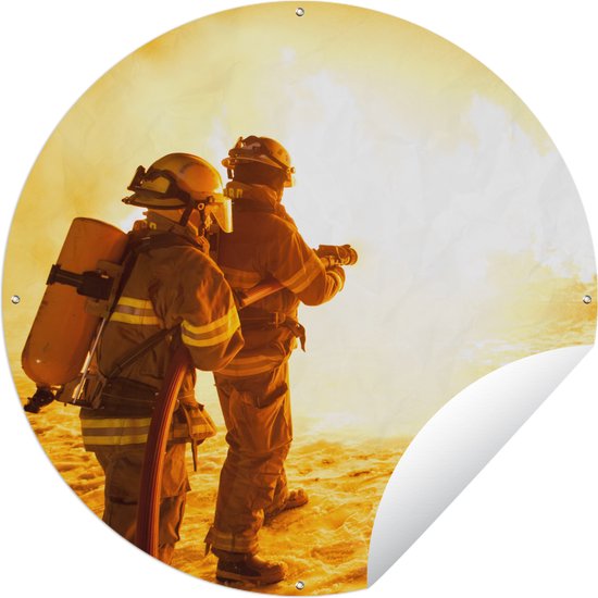 Tuincirkel Brandweermannen tijdens oefening - 60x60 cm - Ronde Tuinposter - Buiten