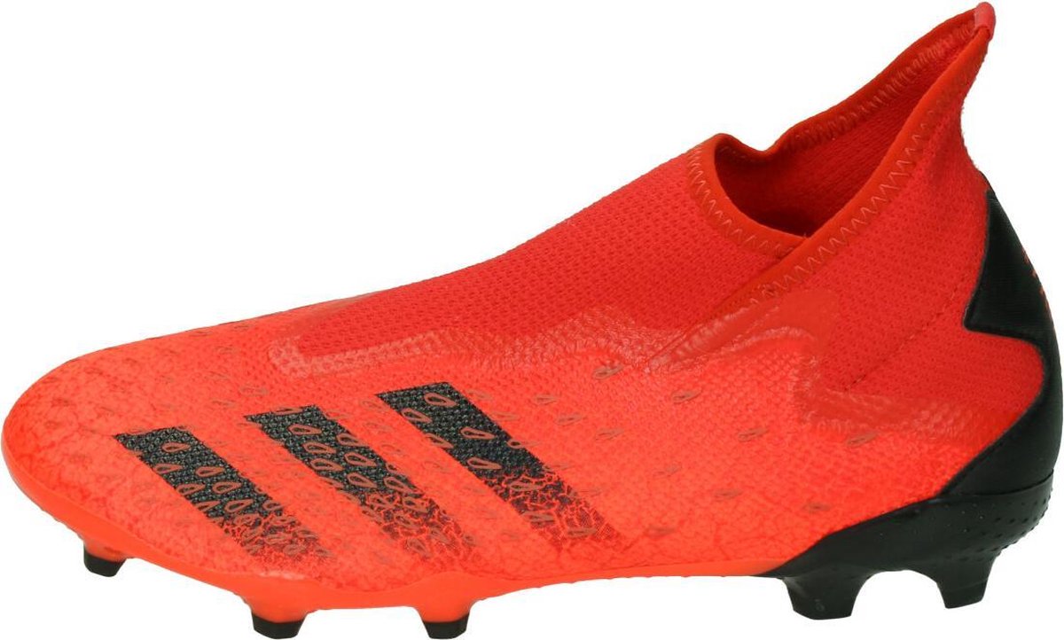 Adidas predator freak .3 ll fg in de kleur rood/zwart. | bol.com