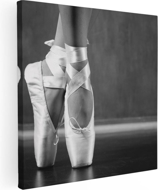 Artaza Canvas Schilderij Ballet Schoenen van een Ballerina - Zwart Wit - 30x30 - Klein - Foto Op Canvas - Canvas Print