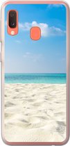 Geschikt voor Samsung Galaxy A20e hoesje - Tropisch - Strand - Zee - Siliconen Telefoonhoesje