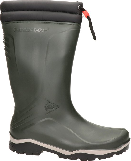 Groene Dunlop regenlaars met zwarte voering en koordsluiting.