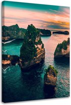 Trend24 - Canvas Schilderij - Rotsen In Een Turquoise Oceaan - Schilderijen - Landschappen - 70x100x2 cm - Roze