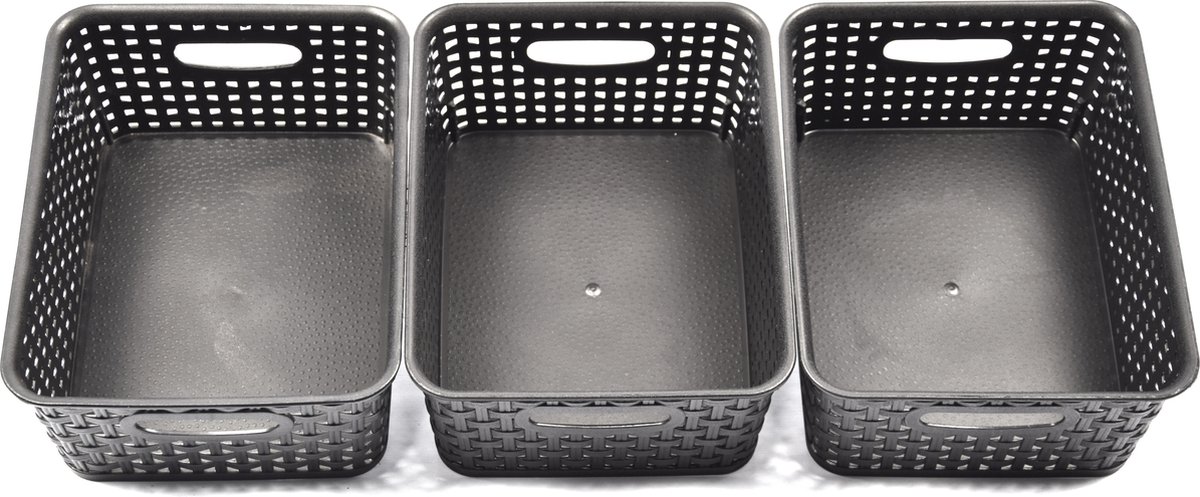 Set van 3 Stijlvolle Rattan Opbergmanden | 25,5cm x 20cm x 10,5cm | Organiseer je Huis Set van 3 Stijlvolle Rattan Opbergmanden | 25,5cm x 20cm x 10,5cm | Organiseer je Huis