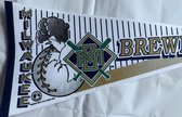 USArticlesEU - Milwaukee Brewers - MLB - vintage Vaantje - Baseball - Honkbal - Sportvaantje - Wimpel - Vlag - Pennant - Gestreept/Bruin/Goud/Wit - 31 x 72 cm - oud logo