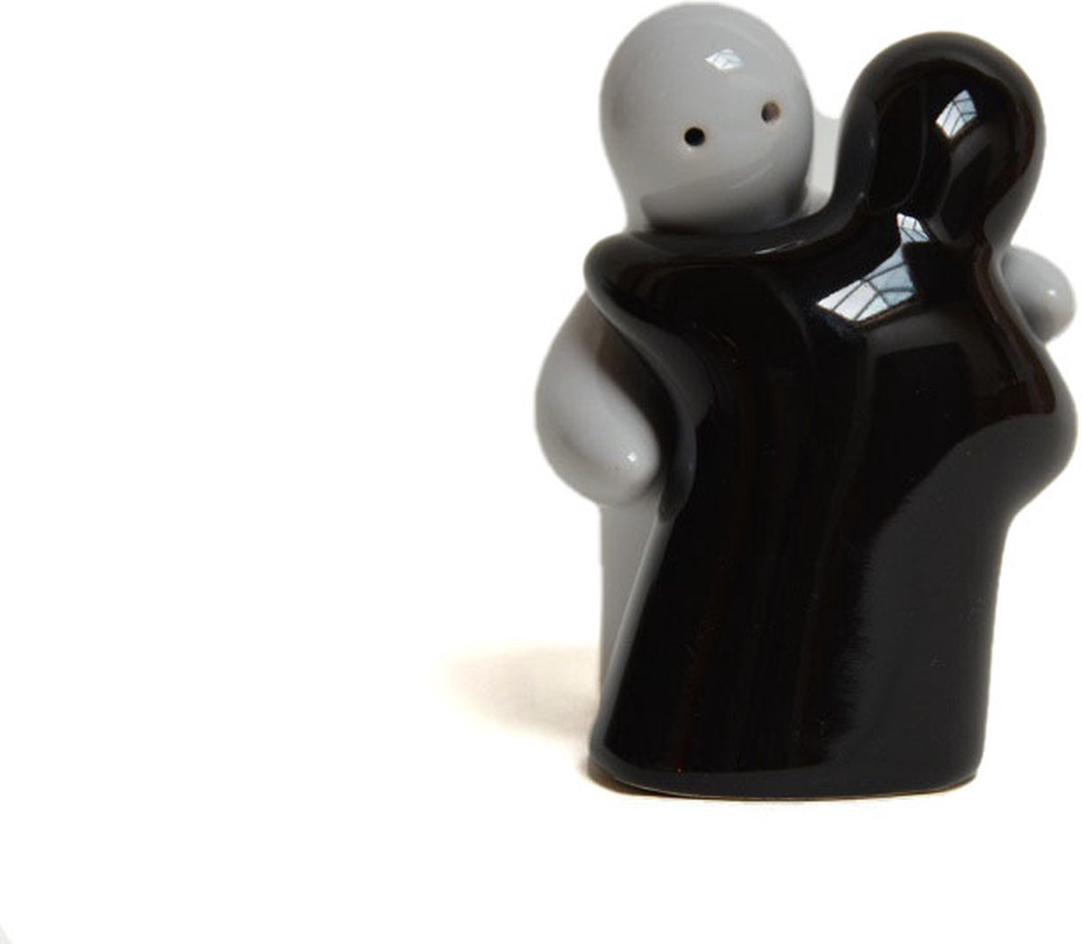 Salière Et Poivrière Intirilife En Zwart Et Wit En Forme De Cœur Avec M. & Mme