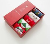Kerstsokken - Kerstpakket - Doos - Set van 5 sokken - Kerstmis - Kado - Cadeau - 2021 - Kerst Sokken dames