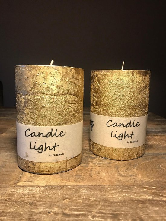 Kaarsen. Stompkaars Goud. 10 x 15 cm. 90 branduren. Candle Light