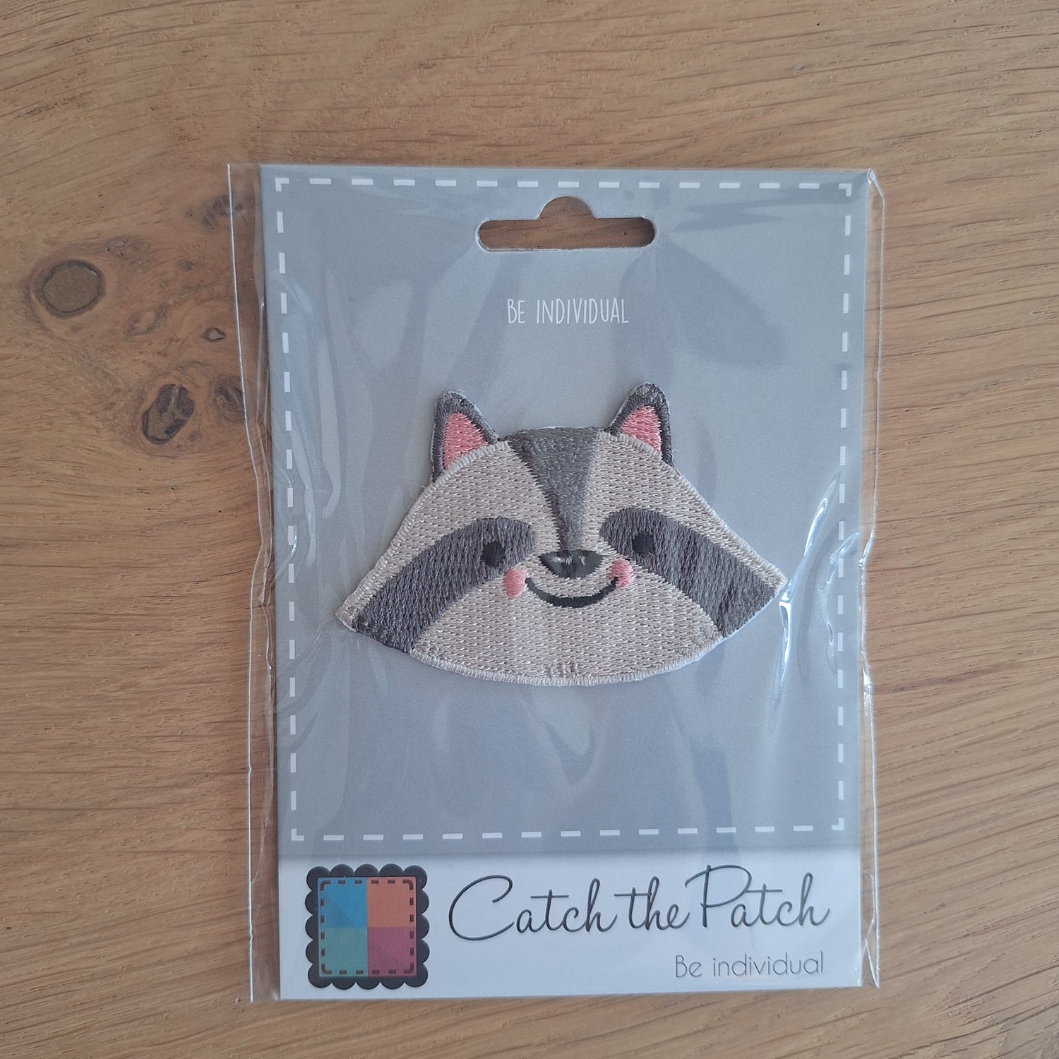 Wasbeer strijkembleem - Patch - Dieren stofapplicatie