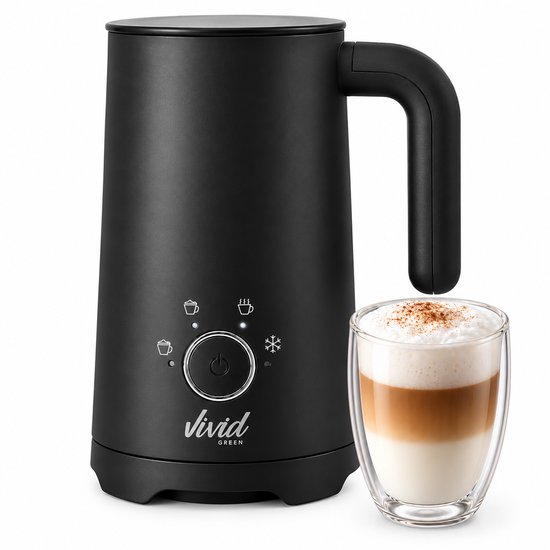 Matzwarte Vivid Green melkopschuimer met vier standen en een glas met opgeschuimde latte.