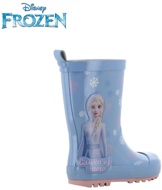 Lichtblauwe rubberlaars met Elsa en sneeuwvlokjes. Roze zool. "Queen of snow" tekst.