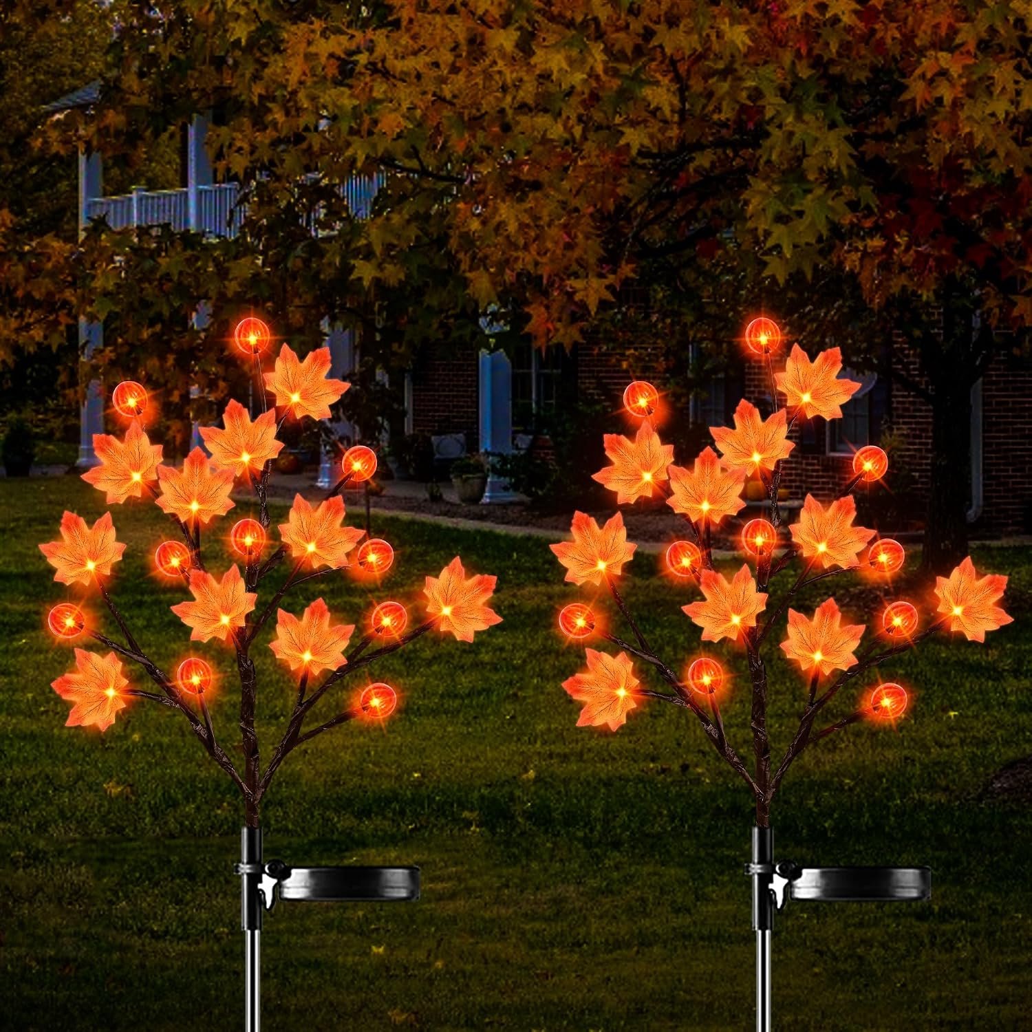 YAGXIG Halloween-tuinverlichting – Decoratieve Halloween-verlichting op zonne-energie – 8 standen – Gazonverlichting – Ontwerp met 3D-esdoornbladeren en pompoenen – Geschikt voor terrassen, tuinen, gazons en feestjes – Set van 2
