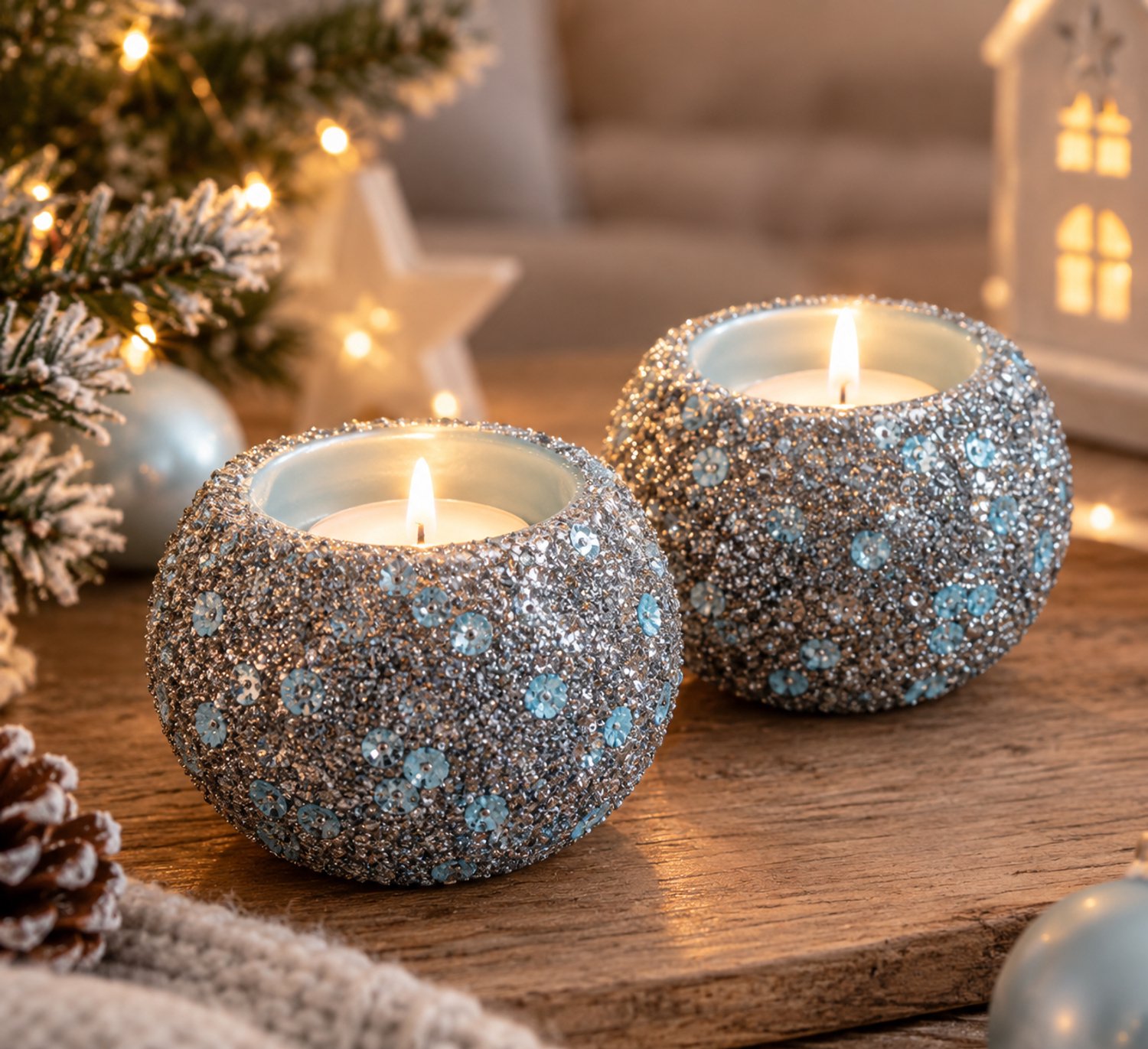 ZoeZo Design 2 stuks - kerst - waxinelichtjeshouder - kerstbalstyle - glas - zilver - blauw - 7 x Ø9 cm - glitter blauw - zilver - grijs