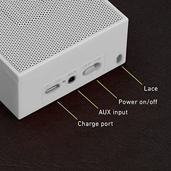 Compacte Draagbare Bluetooth-luidspreker met AUX-ingang en Oplaadkabel — afbeelding 3