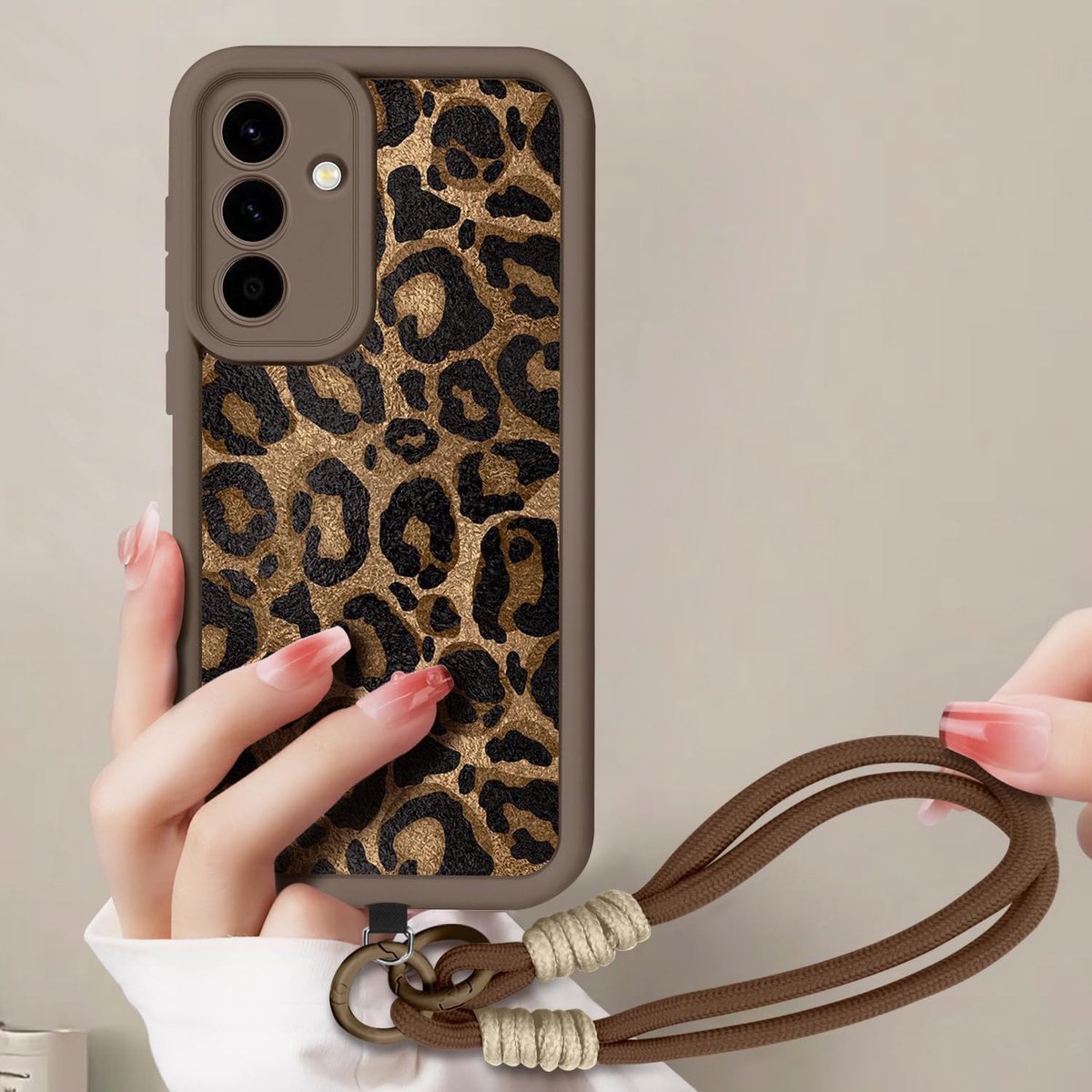 Telefoonhoesje voor Samsung Galaxy A55, hoes met armband en koord, beschermhoes met esthetisch luipaardpatroon met koord, telefoonketting om om te hangen, beschermhoes voor Samsung A55 5G
