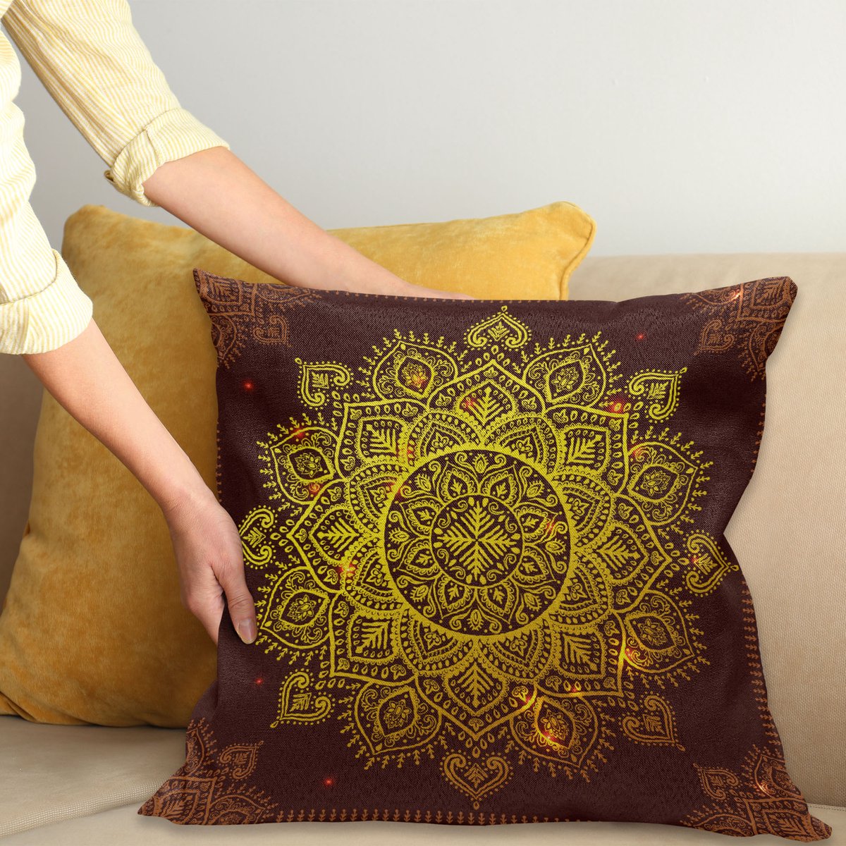 ABAKUHAUS Mandala Kussenhoes, Oosters Snowflake Kunst, Kussenhoes met Dubbelzijdig Patroon, Heldere Digitale Print, Kleurecht, met Ritssluiting, 40 x 40 cm, Geel Bruin