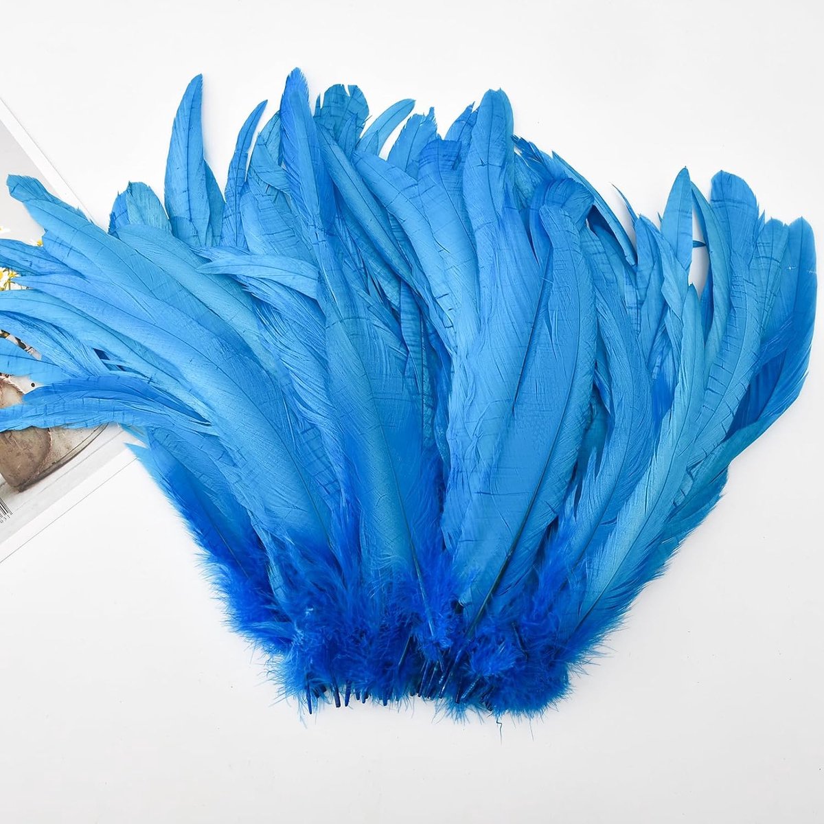 Veren, 25-30 cm, verpakking met 50 stuks, meerkleurig, gedempt voor carnaval, Halloween, bruiloft en dromenvanger, handgemaakt, wit, zeeblauw
