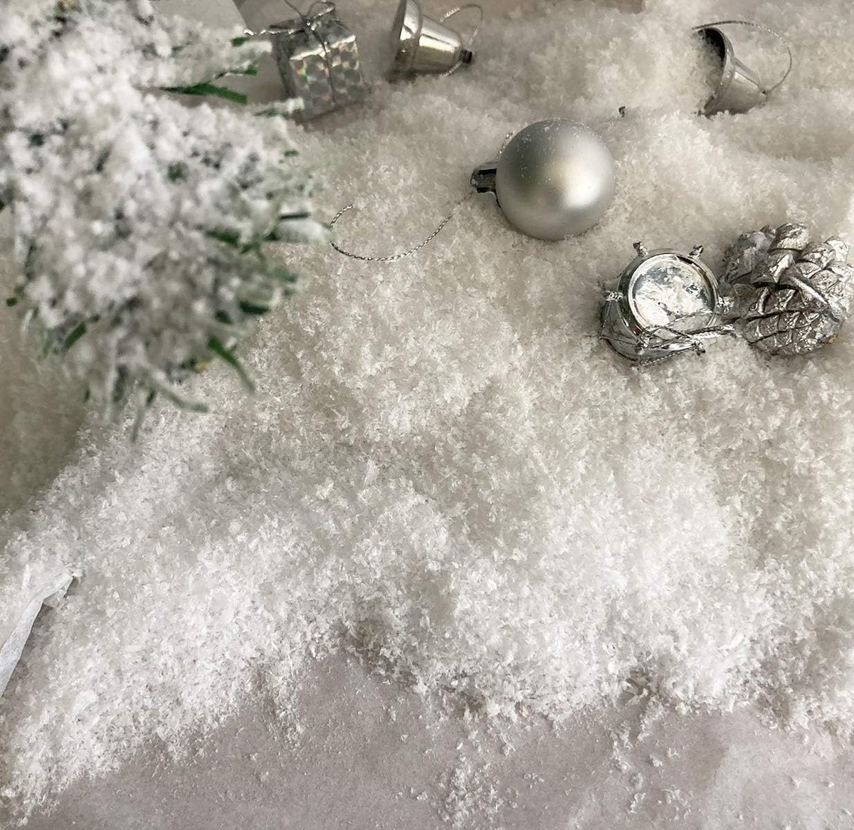 Kunstsneeuw voor Decoratie en Knutselwerk - Display Snow (L - 180g)
