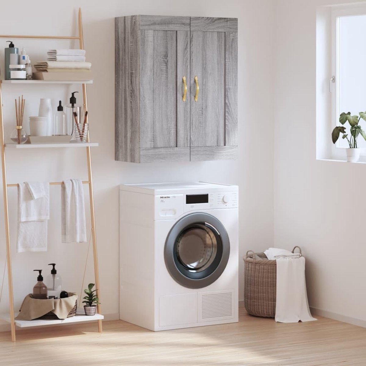 Wandkast, grijs, 69,5 x 34 x 90 cm, van houtmateriaal, met 3 vakken, robuuste opbergkast voor wandmontage, elegante ijzeren handgrepen en vochtbestendig