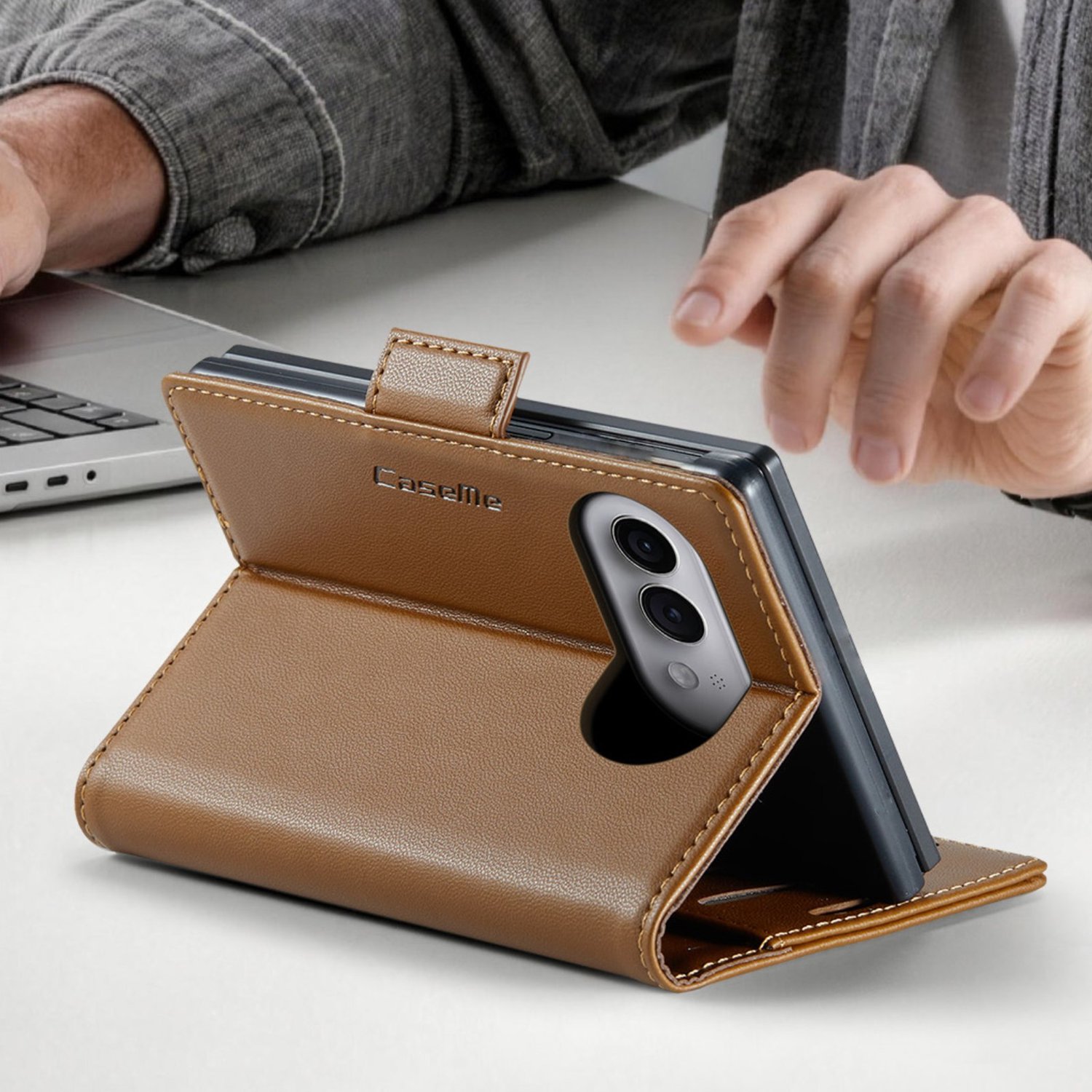 Caseme, Portemonnee Hoesje Geschikt voor Apple iPhone Duo Leerlook met Standaard Anti-RFID, Bruin