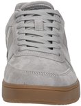 Grijze suède Björn Borg sneakers met bruine zool en veters.