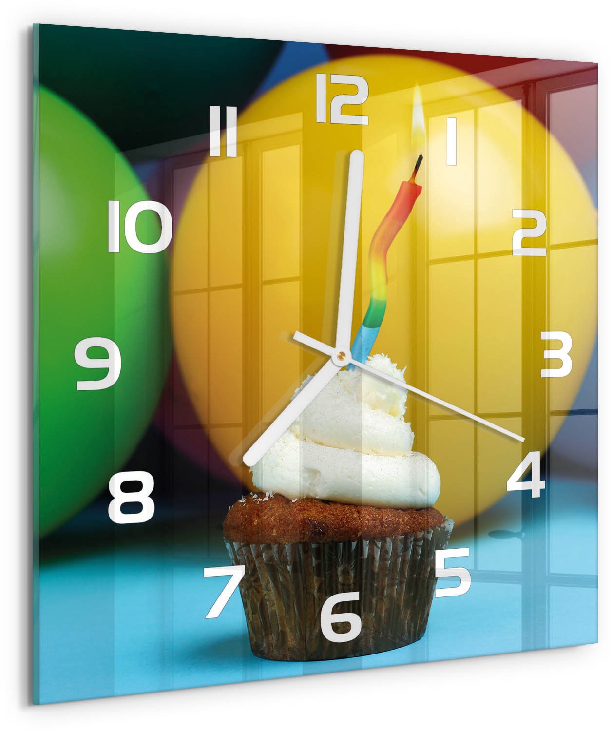 Tulup Wandklok - Verjaardagscupcake Moderne Wandklok Glas - 30x30 cm - Veelkleurig Wandklok Glas Decoratie - Witte handen - Vierkante Klok - Glazen Wandklok Design - Klok Glas Met Opdruk