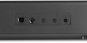 Aansluitingen aan de achterkant van een zwart keyboard: USB, Sustain, Aux, Phones, 12V.
