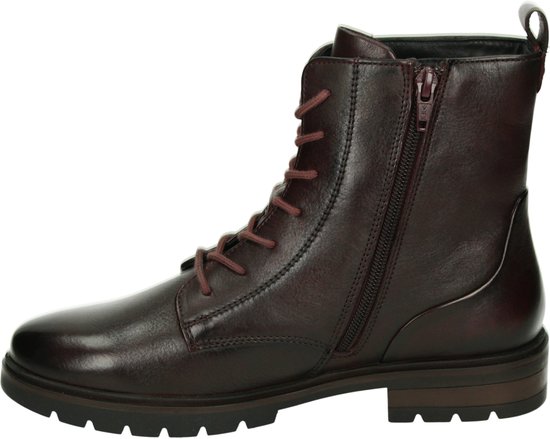 Donkerbruine leren veterboot met functionele zijrits en een blokhak.