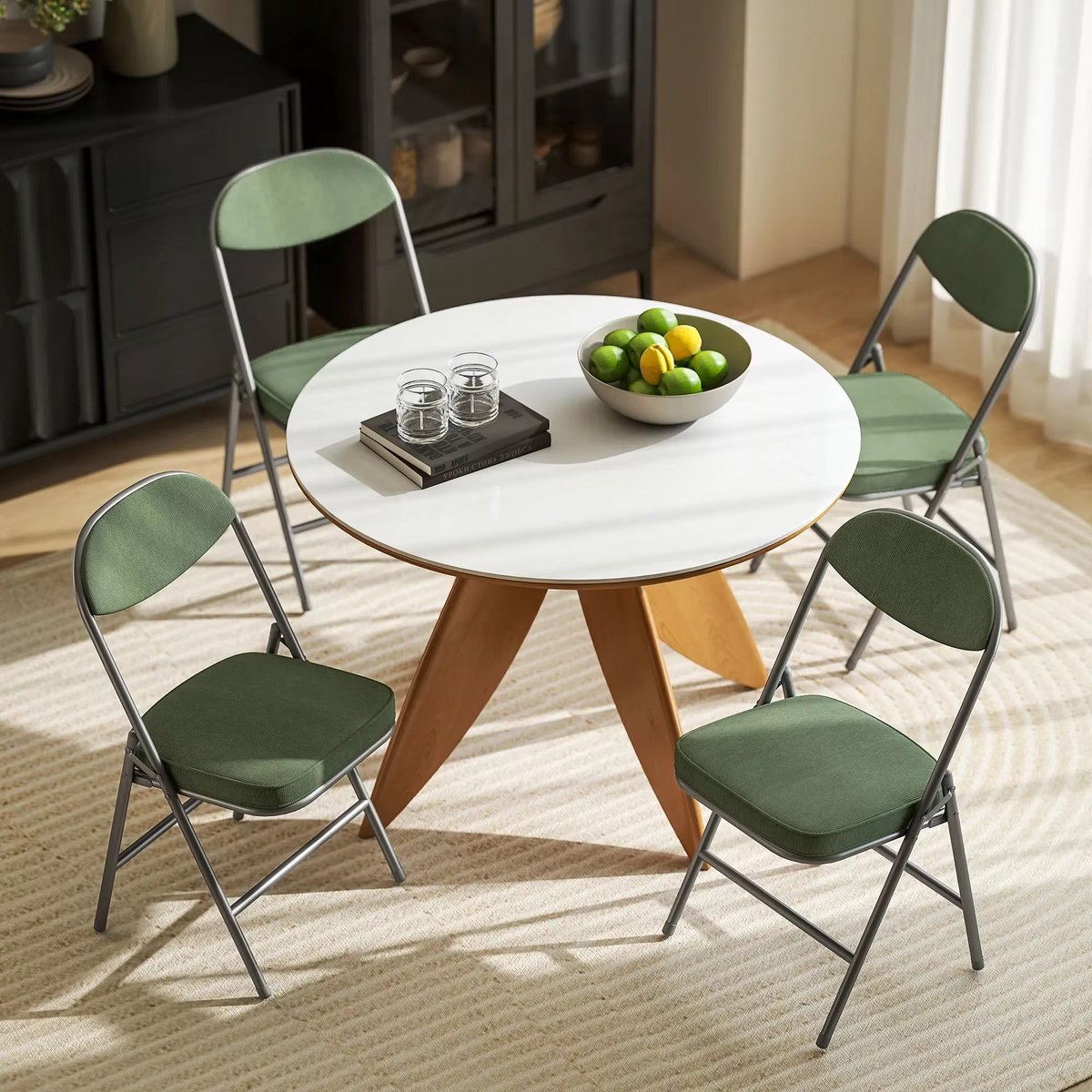 Whoopr® Set van 4 Opvouwbare Eetkamerstoelen – Groene Klapstoelen met Corduroy Bekleding & Zachte Zitting – Metalen Frame – Inklapbare Stoelen voor Eetkamer, Keuken & Feestelijke Gelegenheden – Draagvermogen 120 kg