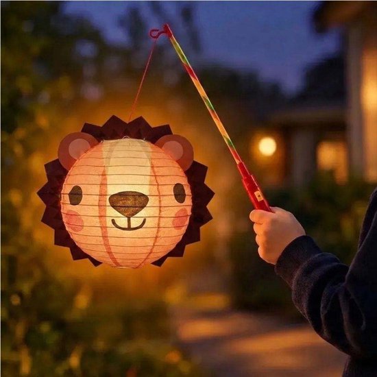 Leeuw Lampion met Stok - Beige - 24x24cm - Plastic en Papier - Verjaardag Versiering - Feest Decoratie - Sint Maarten Lampionnen — afbeelding 2