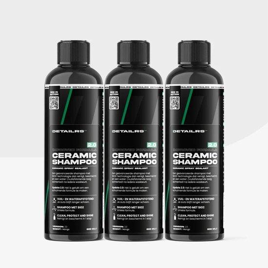 Trois bouteilles de Detailrs Ceramic Shampoo 2.0, avec des étiquettes vertes et noires.