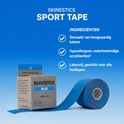 Verpakking blauw 'SKINESTICS SPORT TAPE' met tekst "INGREDIËNTEN" en voordelen.
