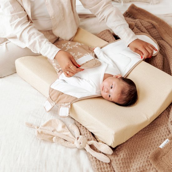 Meyco Baby Uni aankleedkussenhoes - 2-pack - badstof - sand - 50x70cm — afbeelding 5