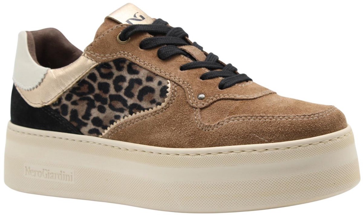 Nero Giardini - Schoenen - Bruin - Vrouwen - Maat 38 -