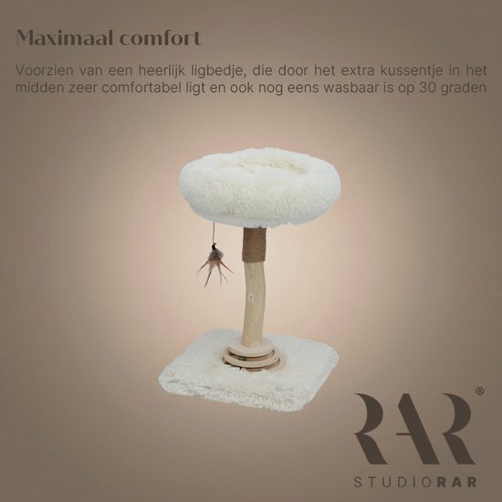 Witte pluche krabpaal met wasbaar ligbed, natuurlijk houten stam en speelveer.