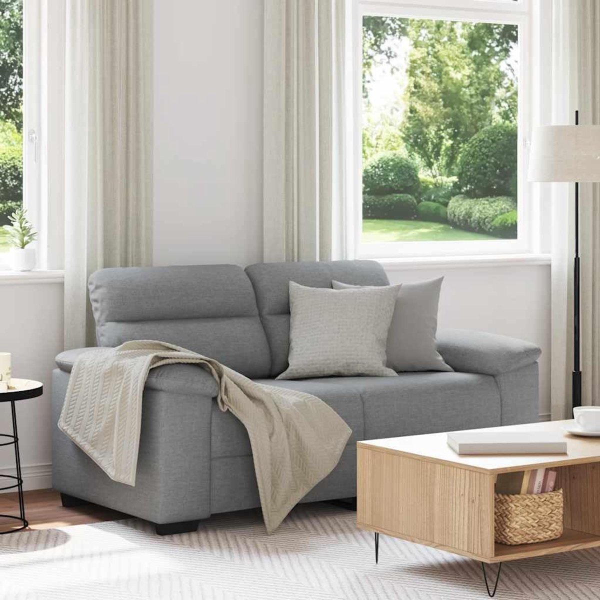 2-zitsbank, lichtgrijs, 120 cm, stof, gestoffeerde bank met brede armleuningen, robuust houten en metalen frame, zacht duurzaam polyesterweefsel, comfortabel