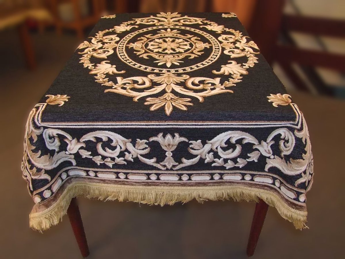 Tafelkleed Julia - zwart - 140x170 cm - met franjes - klassiek - authentiek - traditioneel - vintage - retro