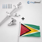 VlagDirect vlaggenmastset met zilveren stok, houder en de vlag van Guyana met rood, geel, groen, zwart en wit.