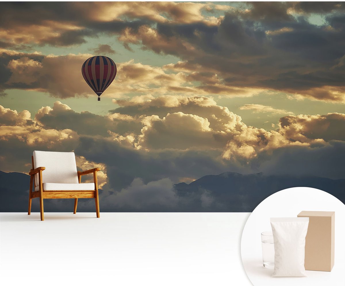 Wallfluent Fotobehang - Grijs Vliesbehang - 416x254 cm - Ballon In De Wolken Muurschildering - Gang behang Landschappen - Fotobehang Vlies - Gang behang
