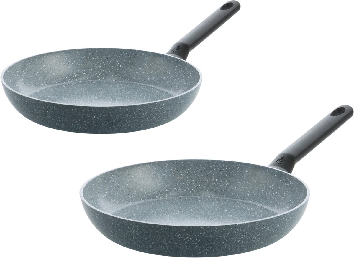 BK Blue Label Granite keramische antiaanbak koekenpannenset 2-delig - 24/28cm - PFAS-vrij - Inductie pannenset - Ovenbestendig tot 160°C - Vaatwasserbestendig - Snelle opwarming – Koudgrepen – Zonder deksel - Blauw