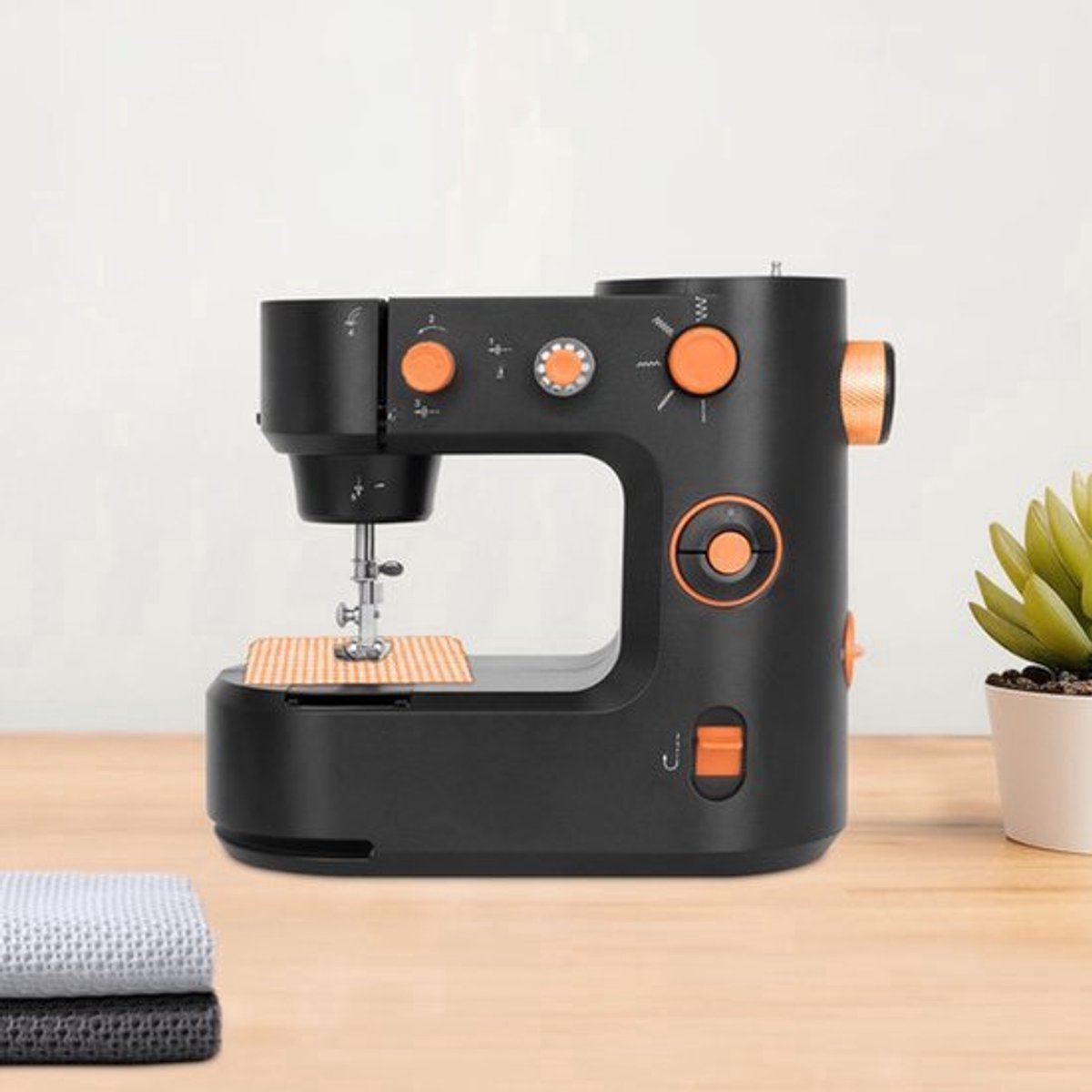 Mini Naaimachine Draagbaar - Zwart - 100-240V - ABS POM PC - Voor Thuis En Kleding - Desktop Naaimachine