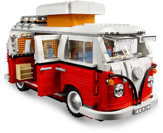 LEGO Volkswagen T1 Camper Van met open deuren en opklapbaar dak.