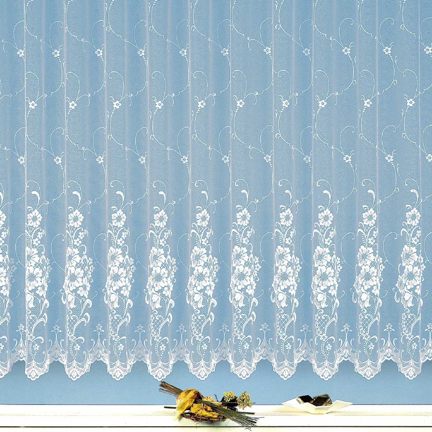 Luxe Jacquard Gordijnen met Bloemen in Pure Wit