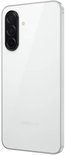 Achterkant van de witte Samsung Galaxy met drie camera's in een verticaal blok en Samsung-logo.
