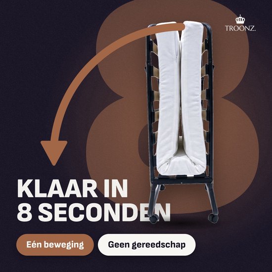 Opgeklapt Troonz logeerbed met wit matras en zwart frame, in 8 seconden op te zetten.