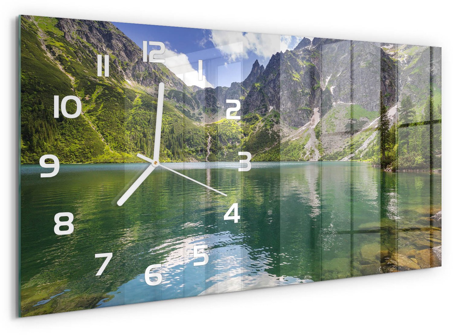 TULUP Wandklok - Morskie Oko van het Tatragebergte Glazen Wandklok Design - 60x30 cm - Groente Klok Glas Met Opdruk - Witte handen - Rechthoekige Klok - Wandklok Glas Met Motief - Decoratieve Glazen Klok