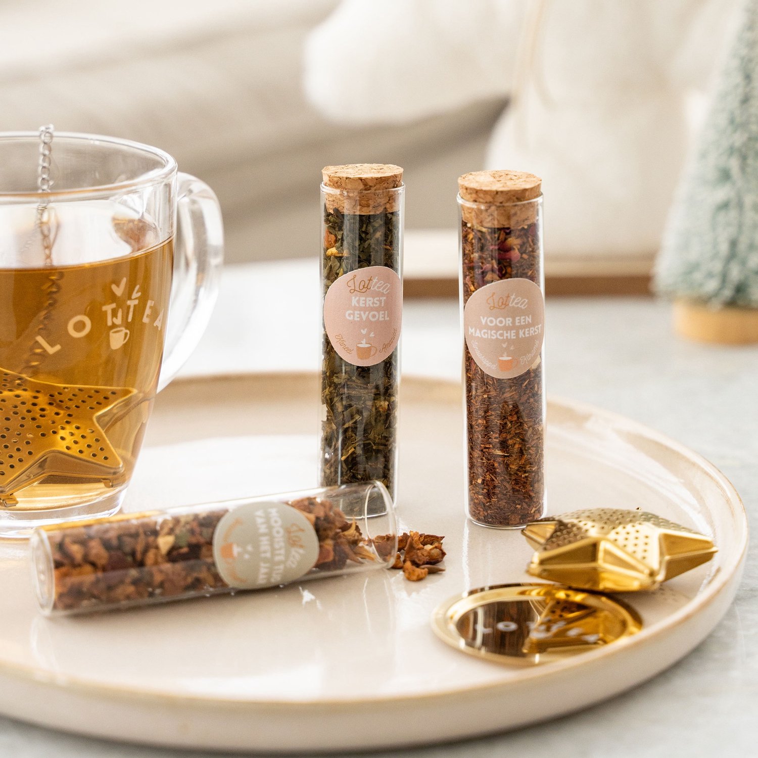 Lottea Giftset Theeproeverij 'Het Kerstgevoel' - thee pakket, theepakket cadeau, thee cadeautje, kerst cadeautjes, kerstcadeau, thee gift, cadeau set, thee geschenk